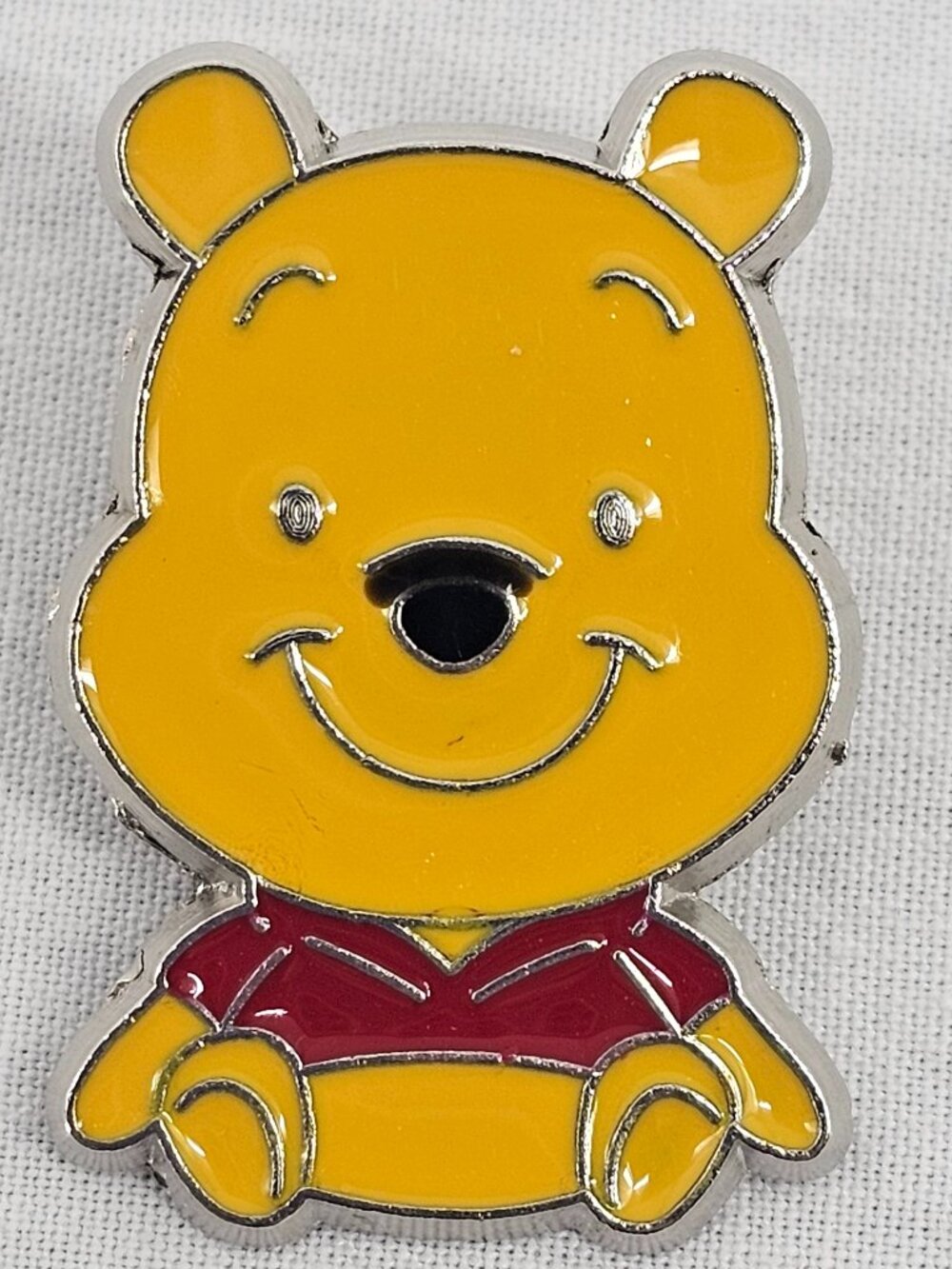 DISNEY Pin Trading ~ Disney Shanghai ~ Big Head ~ Winnie The Pooh ~ 2010 ~ P10